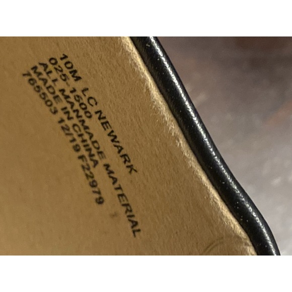 Liz Claiborne Pumps Black Heel Approx. 3 Inches, Gold Accents Size-10M NWT - Picture 9 of 9